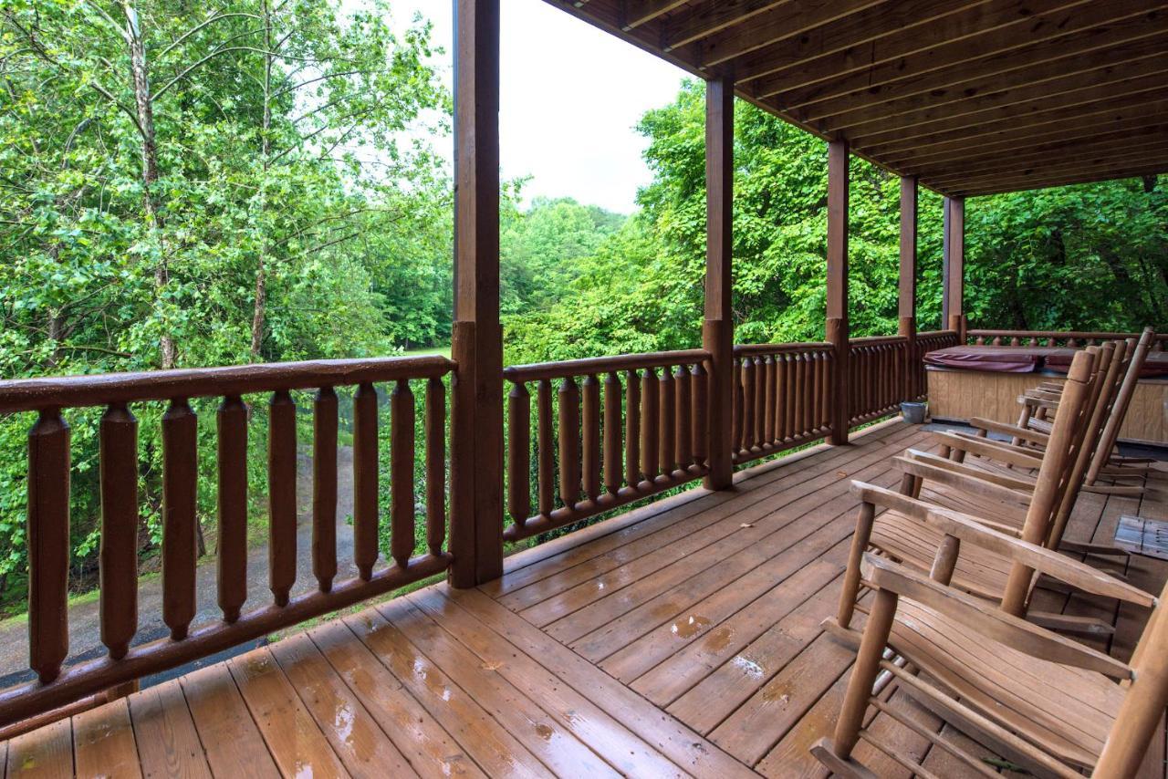 Cabin Of Dreams, 3 Bedroom Water View, Wifi, Hot Tub, Pool Table, Sleep 8 เซอเวียร์วีล ภายนอก รูปภาพ