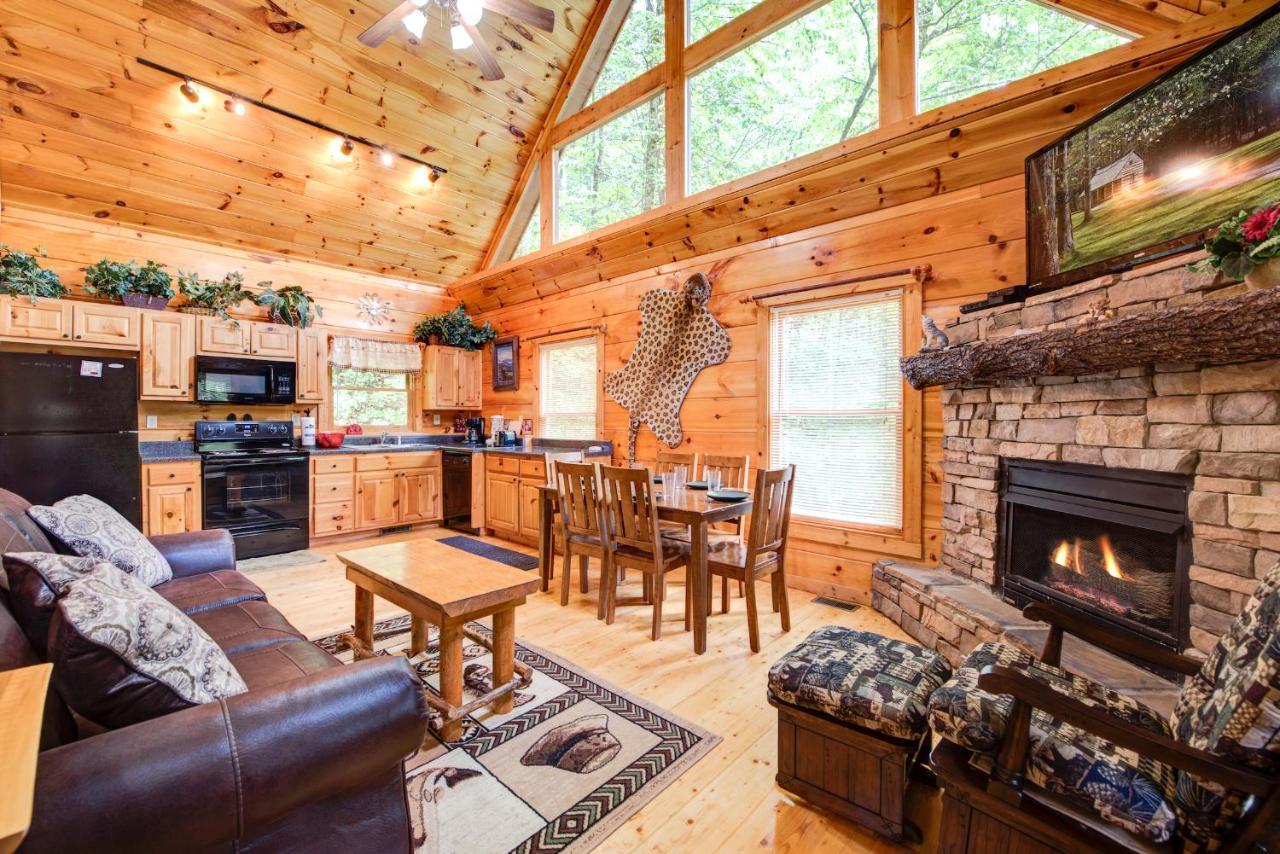 Cabin Of Dreams, 3 Bedroom Water View, Wifi, Hot Tub, Pool Table, Sleep 8 เซอเวียร์วีล ภายนอก รูปภาพ